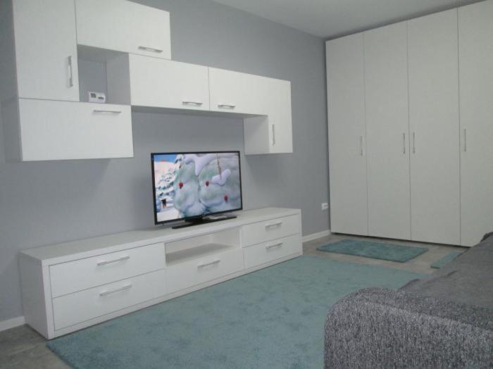 Apartament Tanya Appartement Targoviste Buitenkant foto